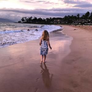 Meet your Posher, Lara